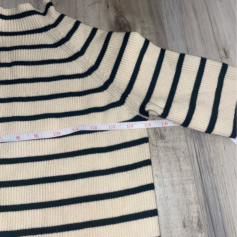 Mock Neck Long Sleeve - Picture 2 of 5